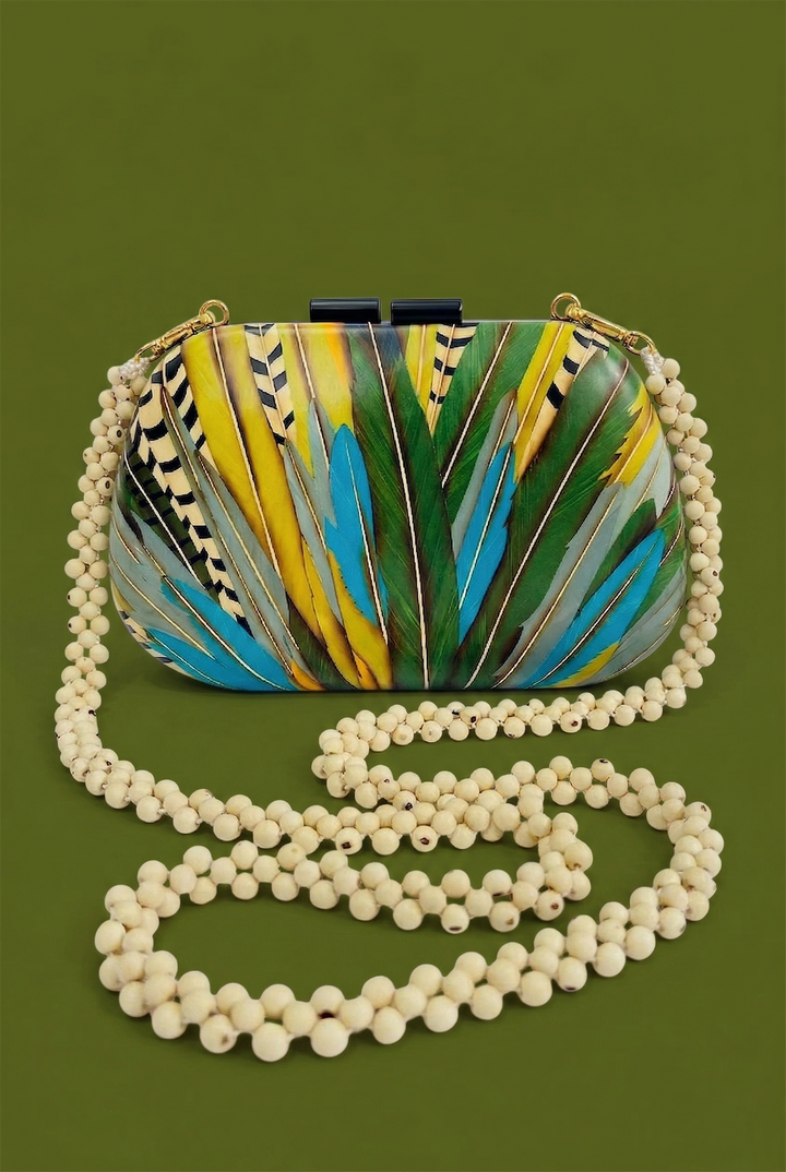 Feathers Clutch B